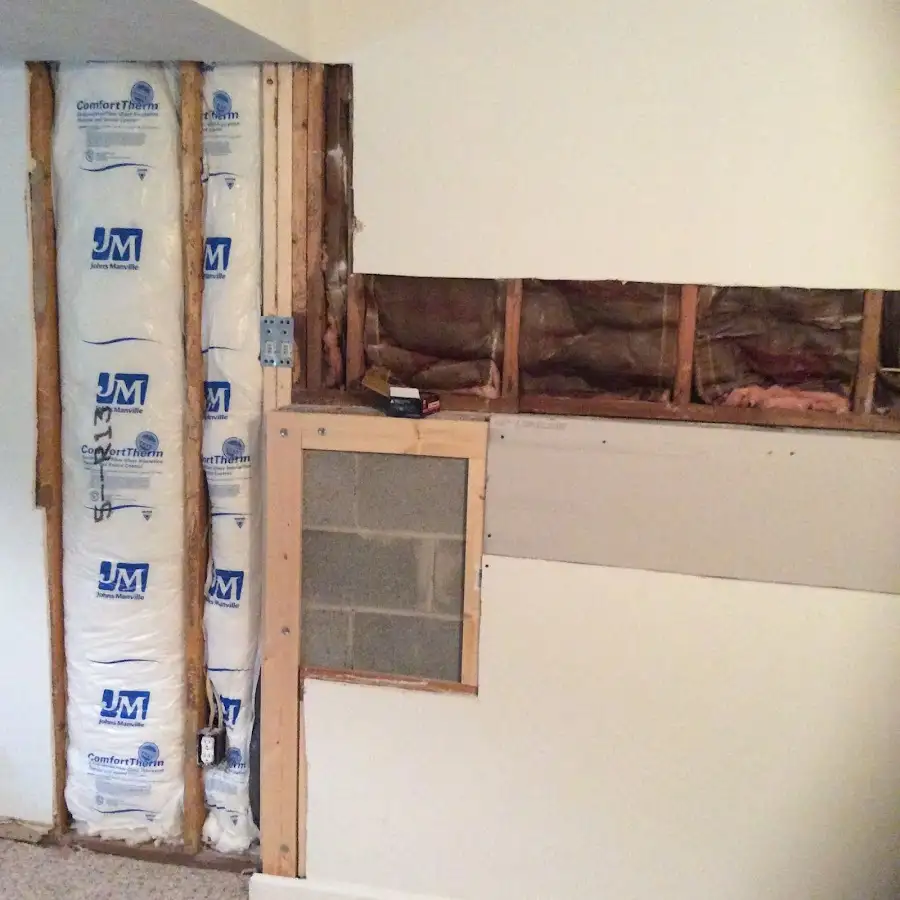 Wall insulation replacement during Structural Drying in Aliquippa